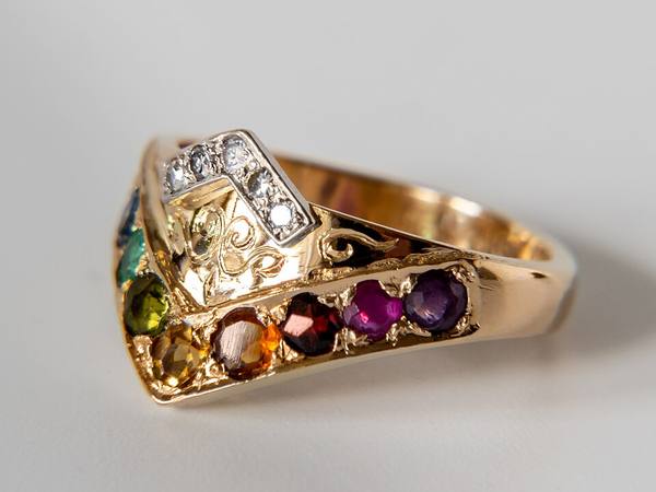 Padparadscha Sapphire Crystal — Exceptional Quality
